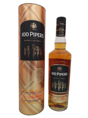 100 Pipers Deluxe Blended Scotch Whisky